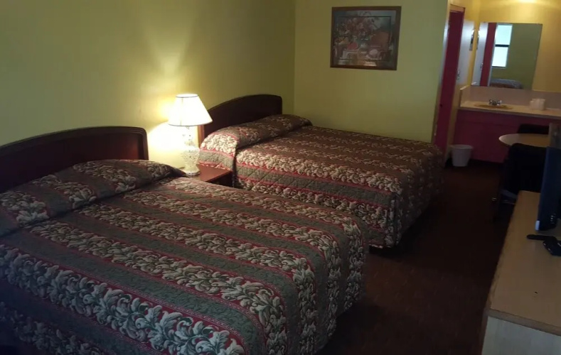 Budget Inn