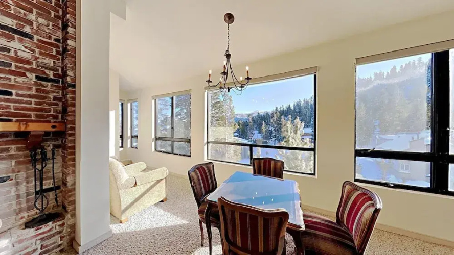 410 4 Bedroom Condo