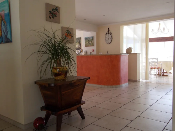 Au Relais Provencal