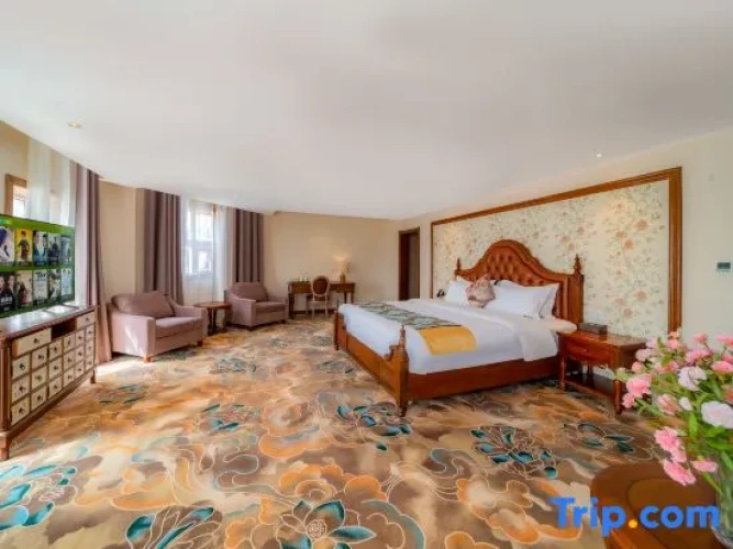 Luxury Duplex Suite