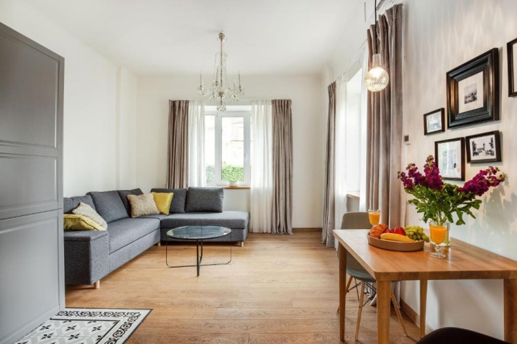 1 Bedroom Double Apartment
