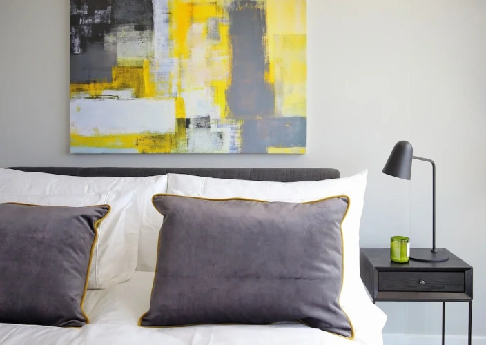 Luxury Sextuple Apartment