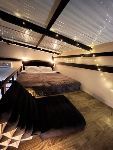 Deluxe Studio with canal view