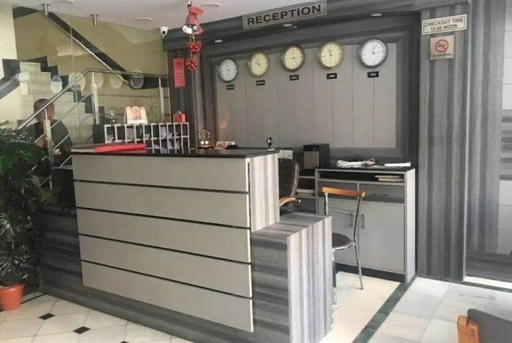Hotel Amar Inn