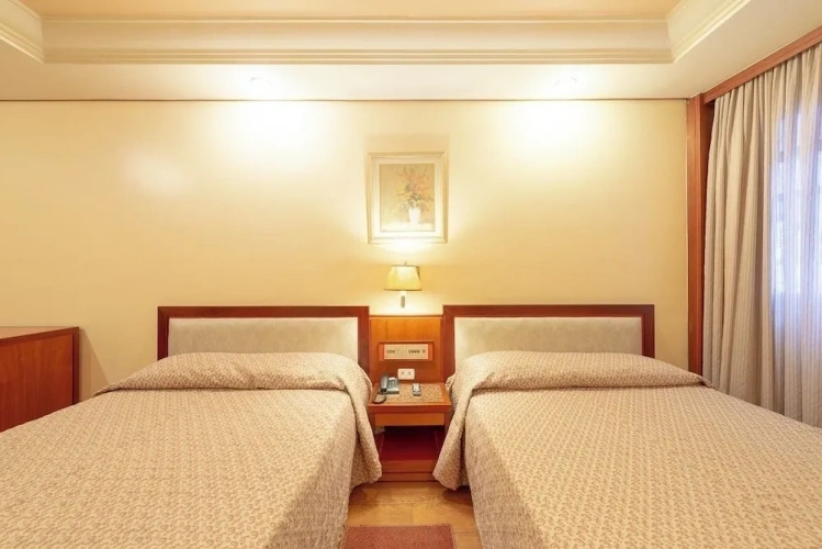 Deluxe Quadruple room