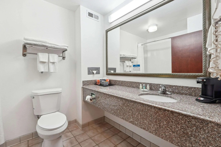 Quality Inn & Suites Dawsonville