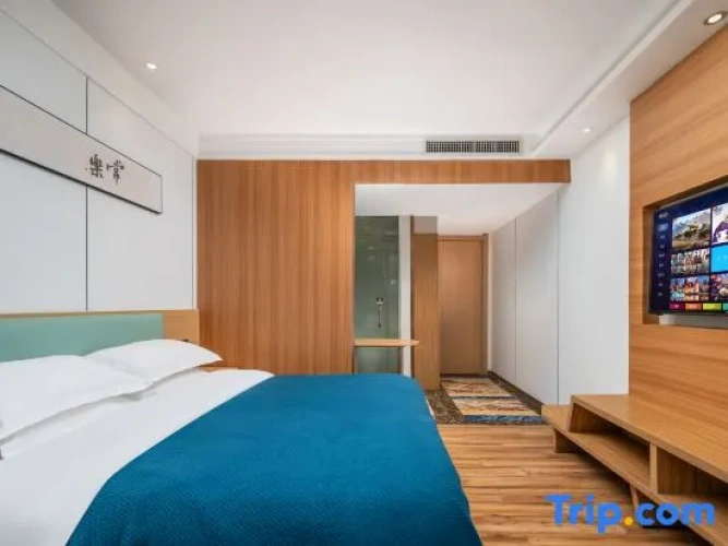 Standard Double room with courtyard view
