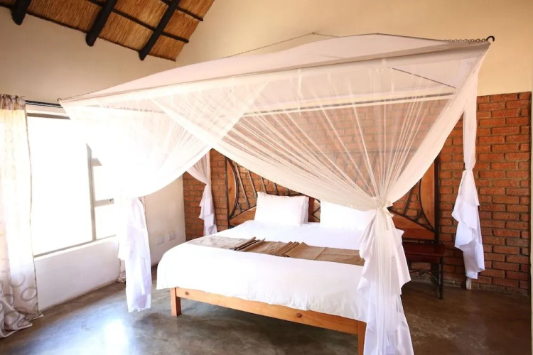 iroCK Lodge