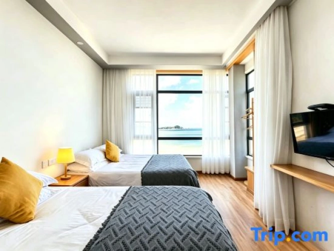 1 Bedroom Standard Double room with balcony