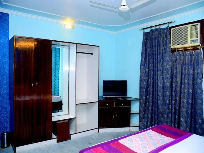 OYO Flagship 3071 Hotel Kamesh Hut