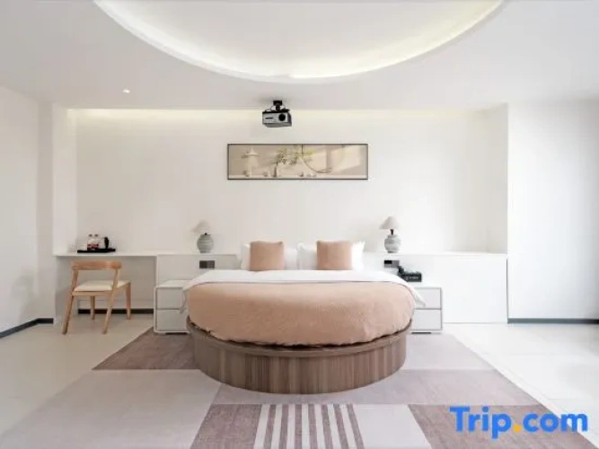 Standard Double room with river view