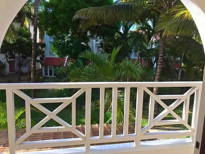 1 Bedroom Luxury Basement Apartment