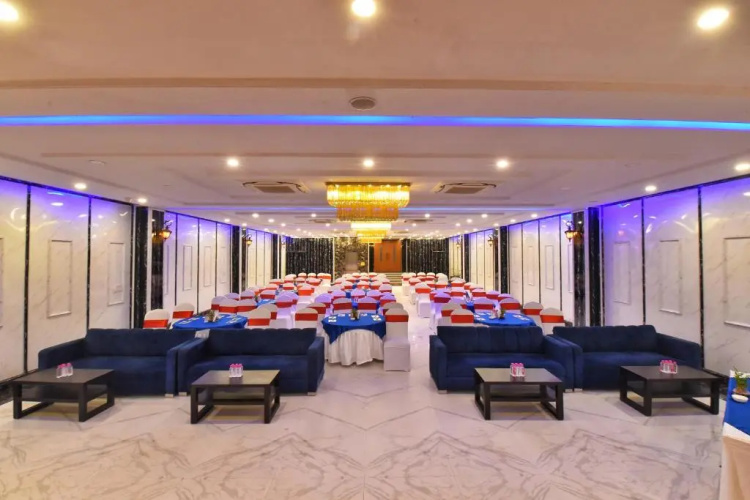 Foxoso Fiori Hotel