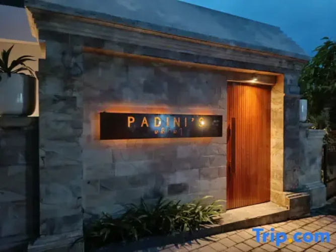 Padinis Villa & Coffee