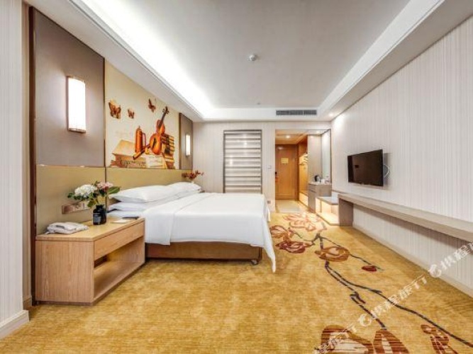Deluxe Double Suite