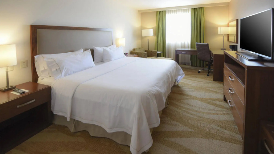 Holiday Inn Express & Suites Celaya by IHG