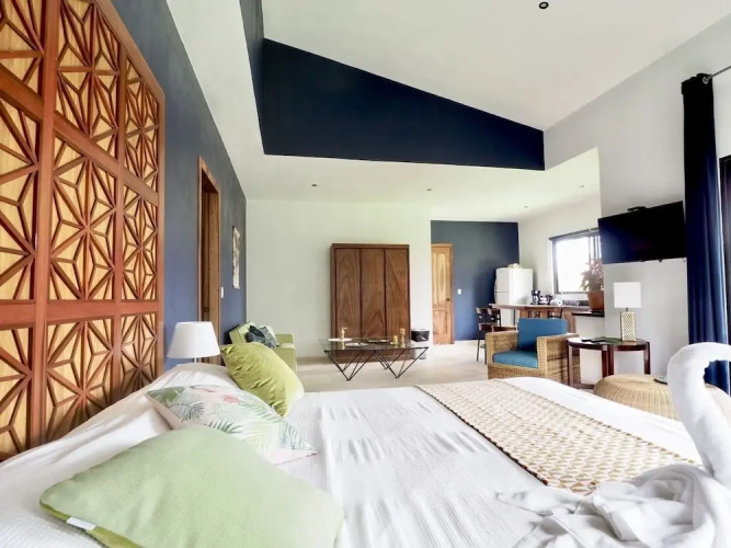 Blue Jungle Lodge