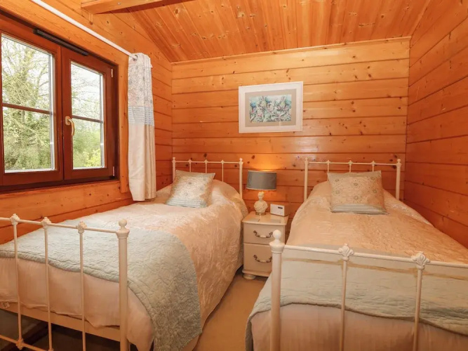 Kingfisher Lodge