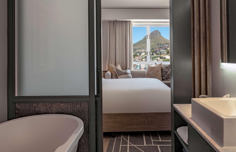 Standard Double room with mountain view