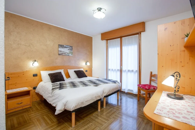 Superior Double room with balcony and with mountain view