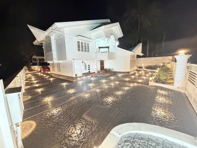 Bloom Fort Villa - Kannur
