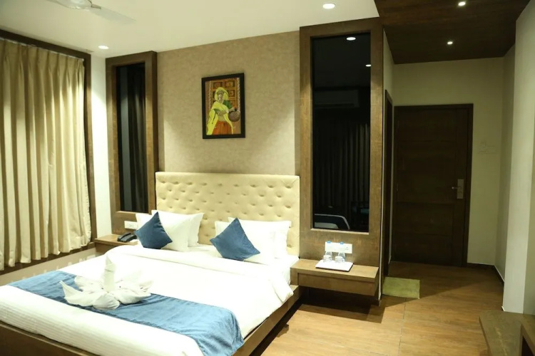Hotel Heritage- Somnath