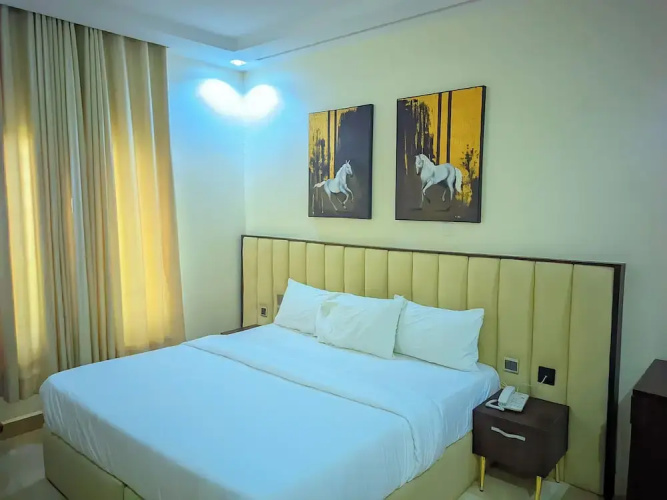 Chapy hotel and suite