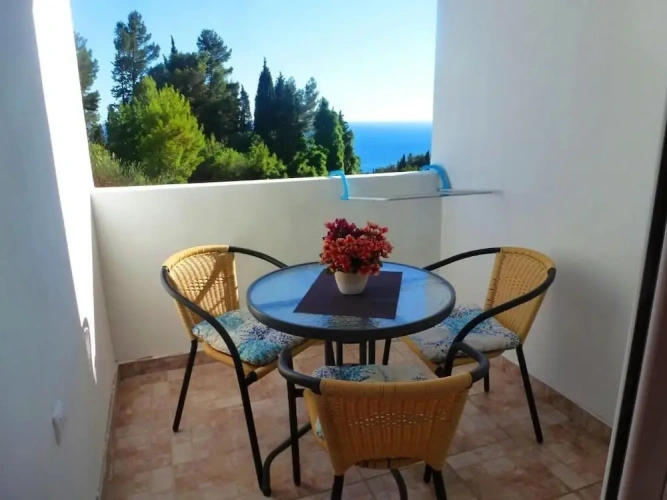 1 Bedroom Standard room with balcony