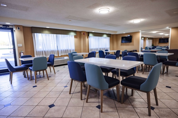 La Quinta Inn by Wyndham Tampa Near Busch Gardens photo 23
