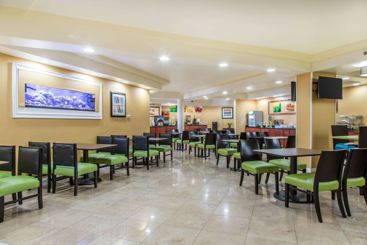 Quality Inn & Suites Middletown - Newport photo 19