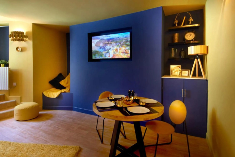 Knightstone Apartment