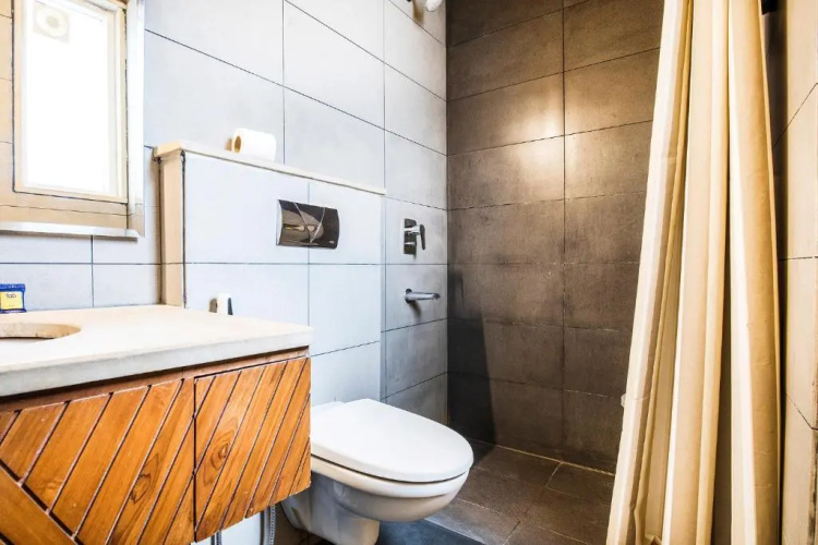 Fabhotel Premium Nest