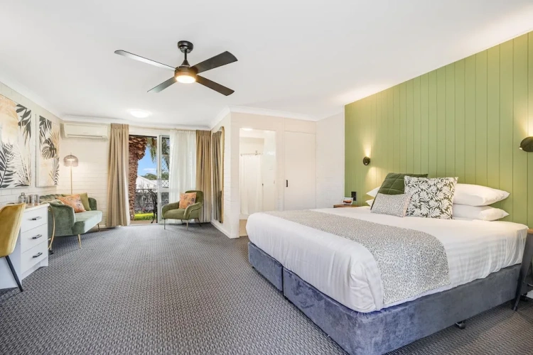 Superior Double room with balcony