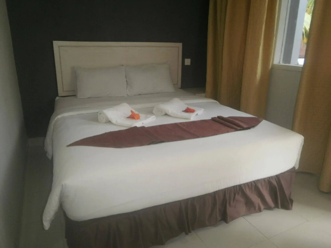 Cavery Beach Hotel