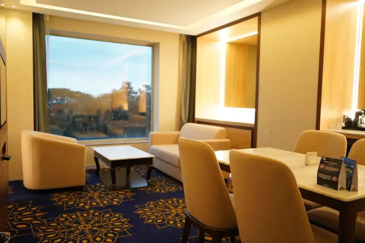 Premium Suite