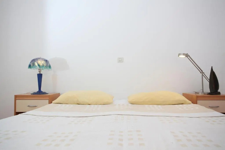 Apartment Mileta