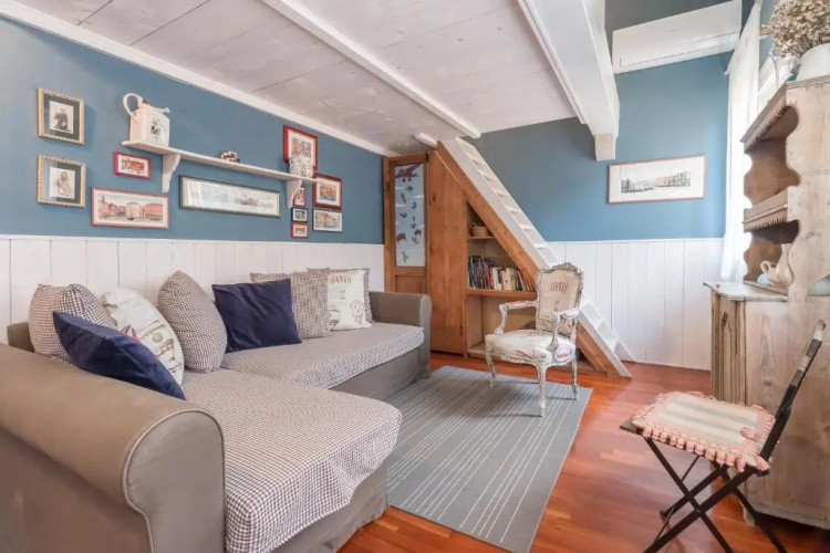 Ca' Falier Blue - 10 min from train and bus station