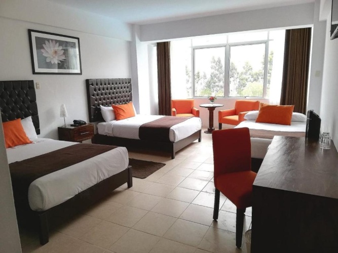 Standard Triple room