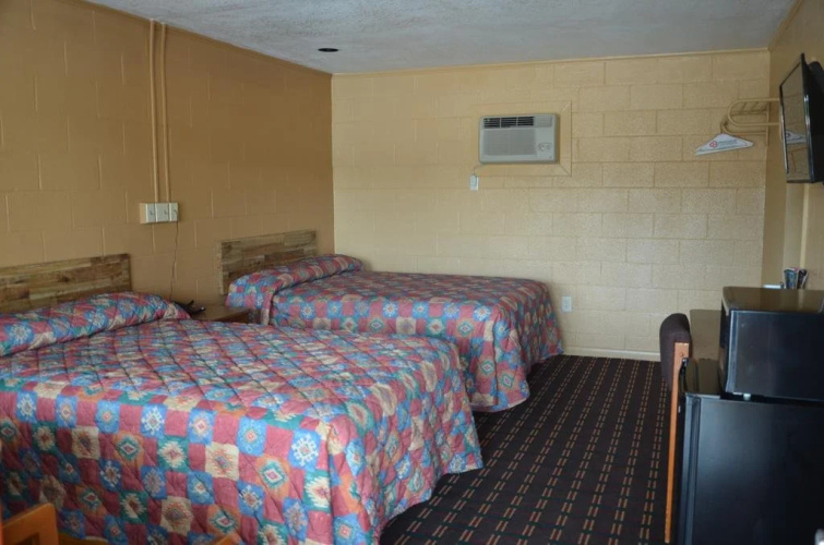 El Camino Motel