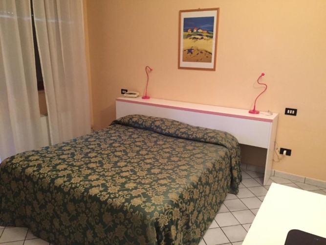 Economy room