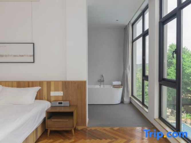 Standard Double room with mountain view