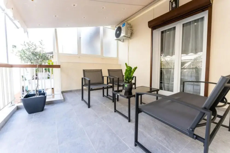 Cool Apartment - At016