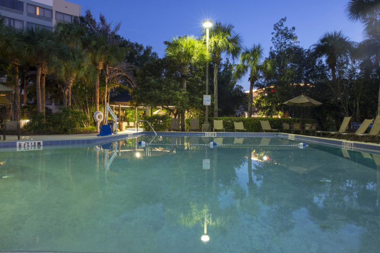 Holiday Inn Orlando-International Airport photo 23