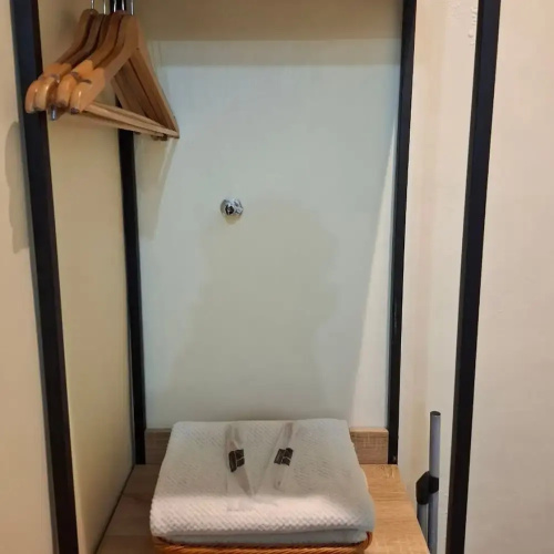 Cozy Condo 700m Away From Burnham