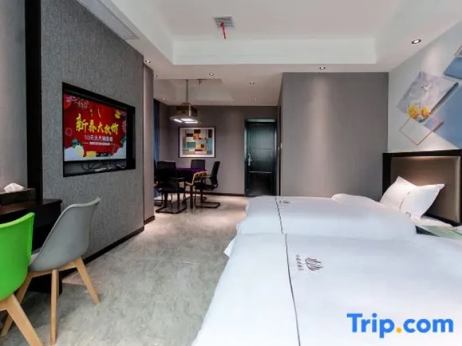 Premier Triple room