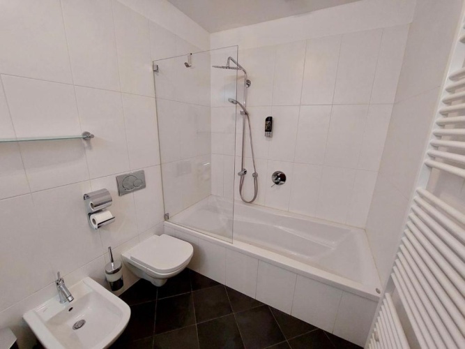1 Bedroom Double Apartment
