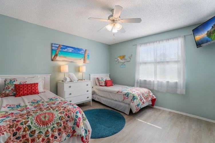 Beach Breeze Hideaway 2 Bedroom Villa by RedAwning