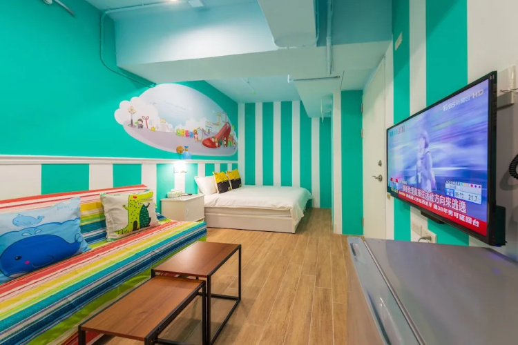 I Hi Hotel