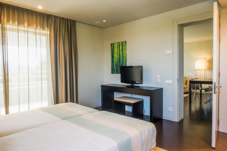 The Pearl Troia Hotel