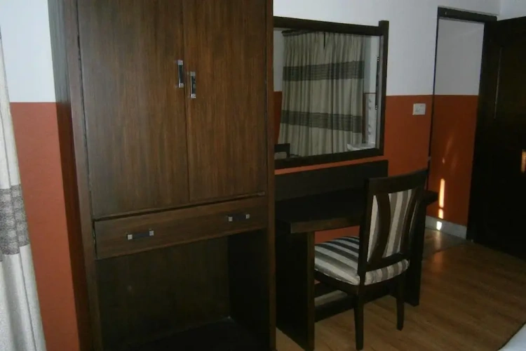 2 Bedrooms Economy Apartment with balcony